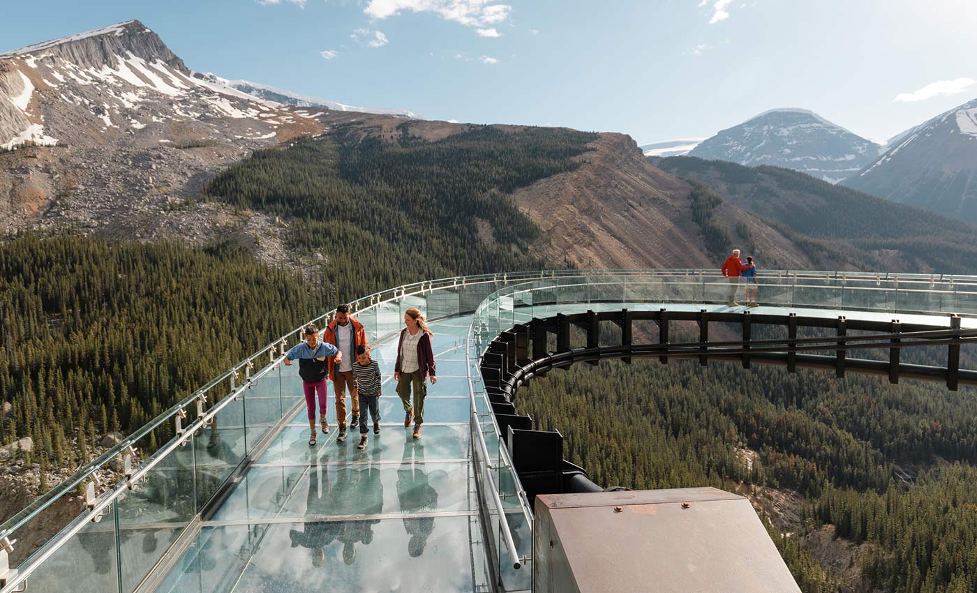 columbia icefields walking tour