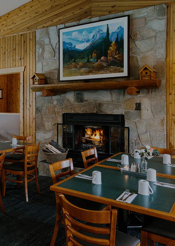 Poco S Cafe Lounge Comfort Food With A Twist Pocahontas Cabins