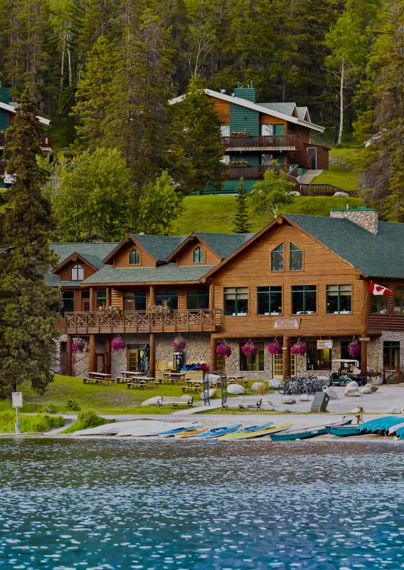 Hotels In Jasper Alberta Tianna Frey   MBN PLR Lakeside Building With Boats 