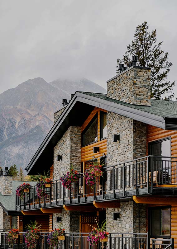 Pyramid Lake Resort Official Page Chalet Style Hotel In Jasper Ab