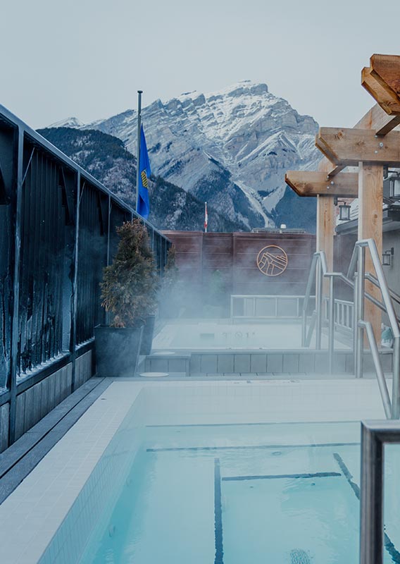 Hot tub on Mount Royal Hotel's rooftop in winter.